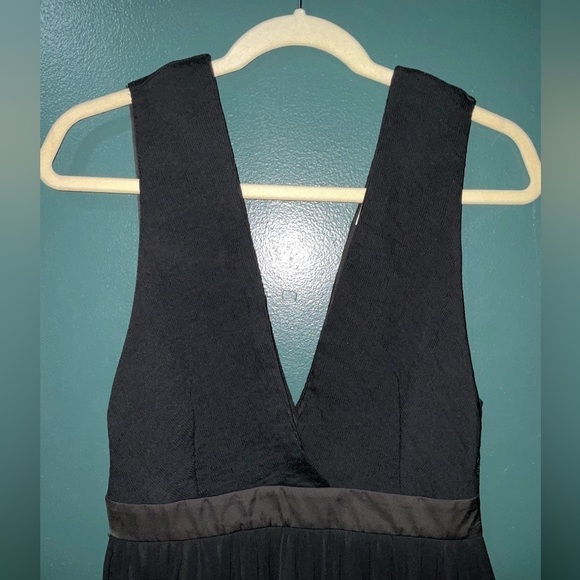 SANDRO PARIS Black Deep V Neck Sleeveless high low dress Sz. Medium - Picture 9 of 16